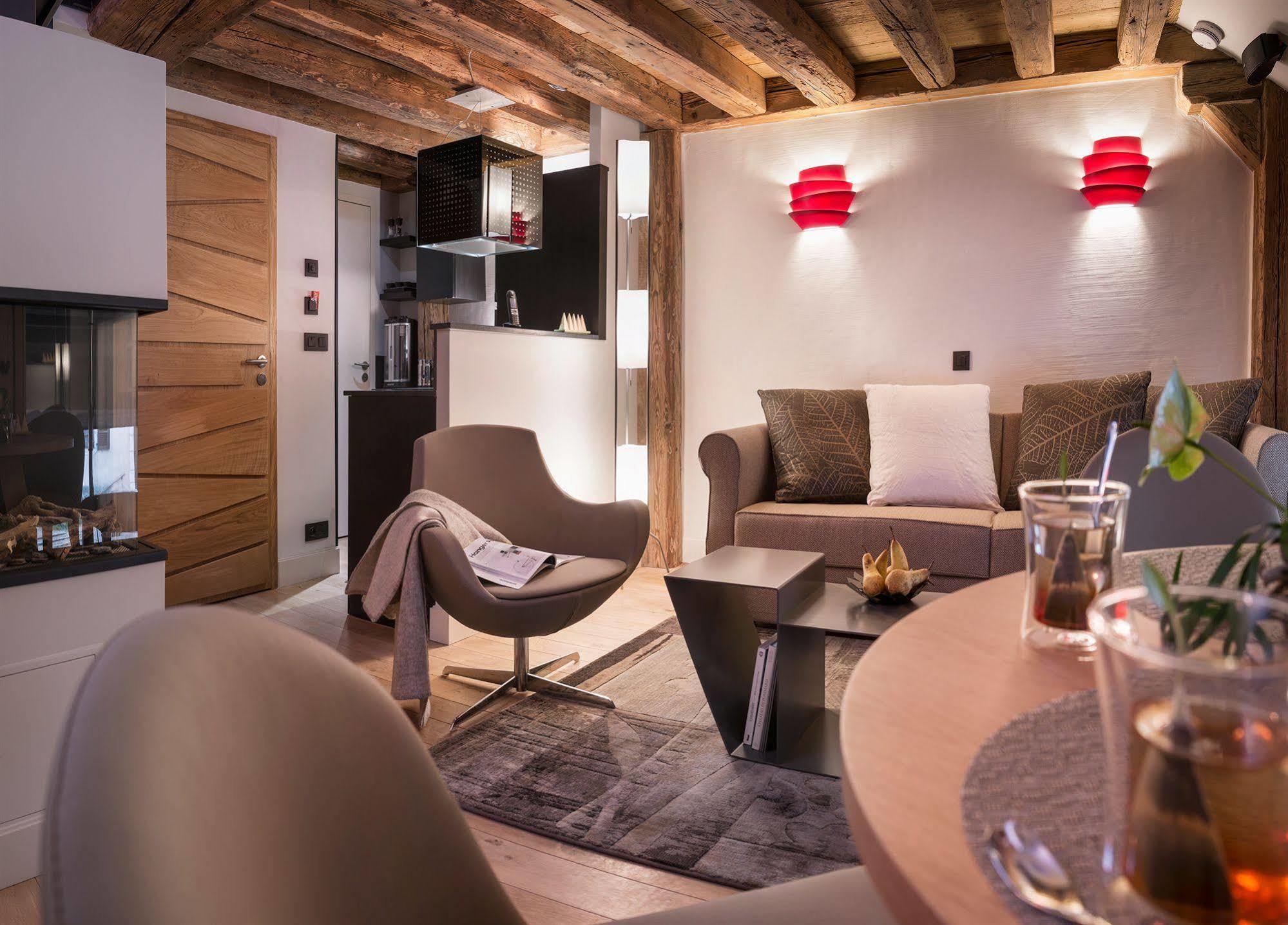 Les Loges Annecy Vieille Ville Luaran gambar