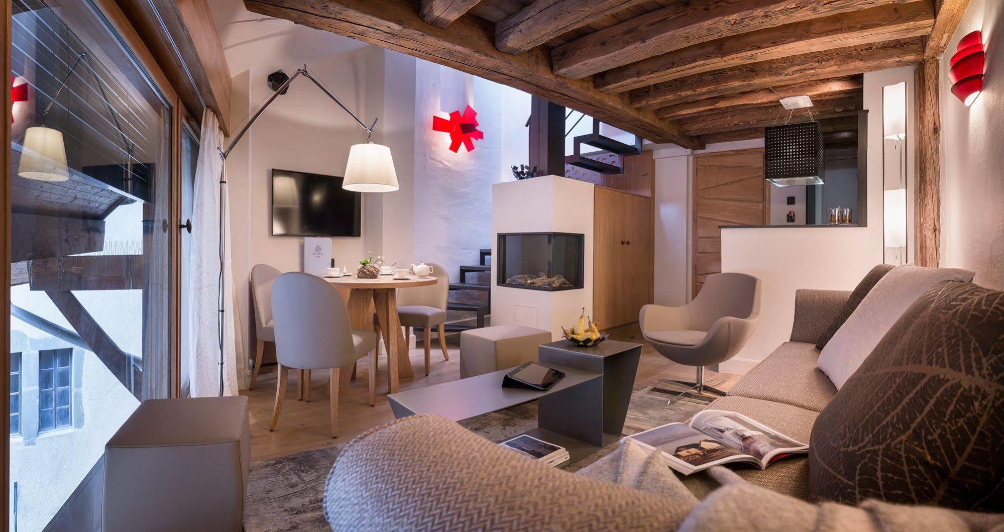 Les Loges Annecy Vieille Ville Luaran gambar